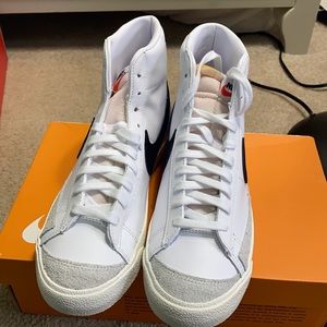 Brand new Nike blazers mid ‘77.
